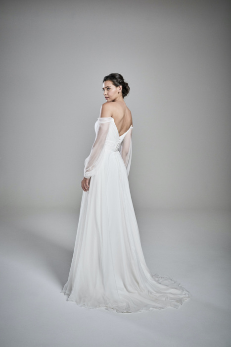 Suzanne Neville Wedding Dresses | Harrogate Wedding Lounge