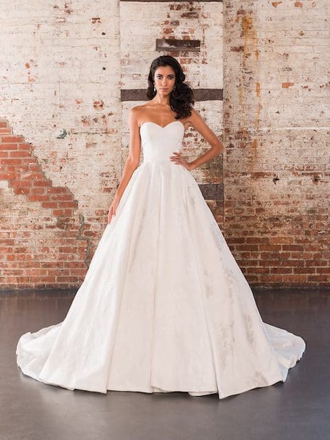 9858 dress by justin alexander